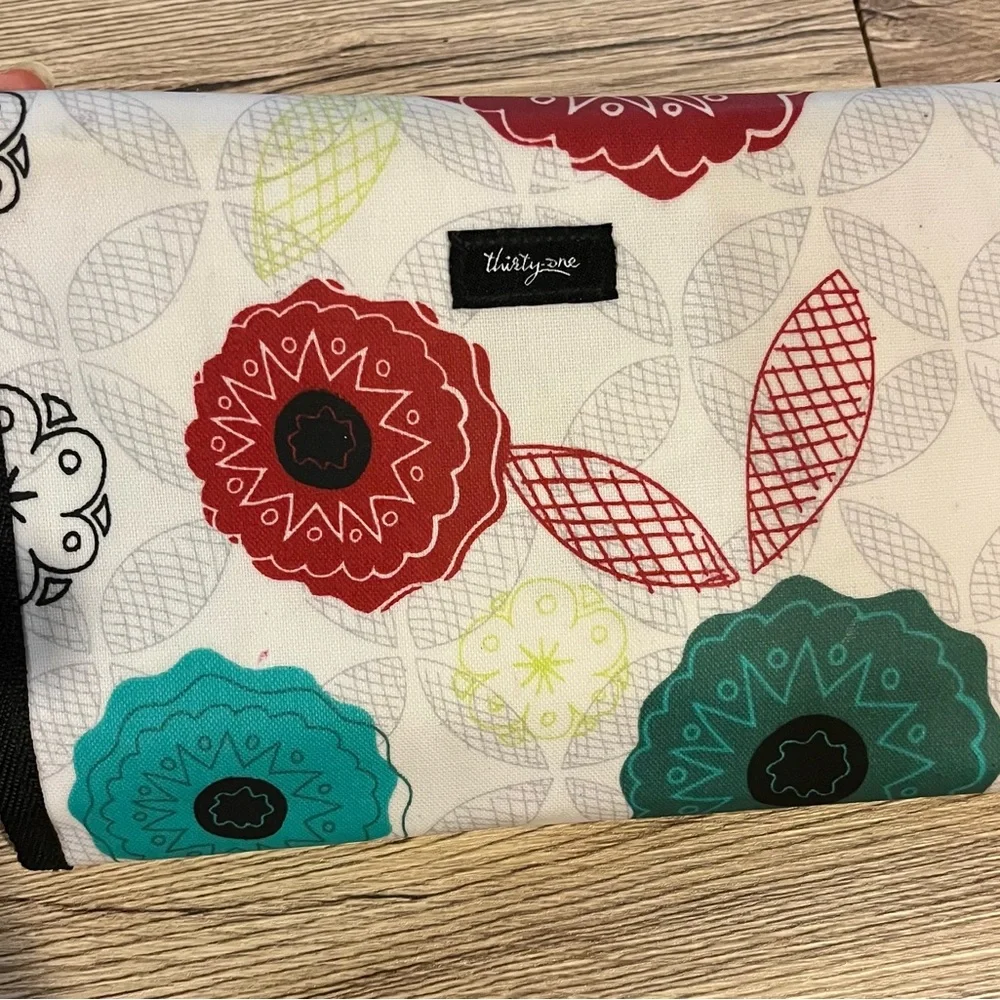 Thirty one pencil stationary bag white black red elastic closure strap